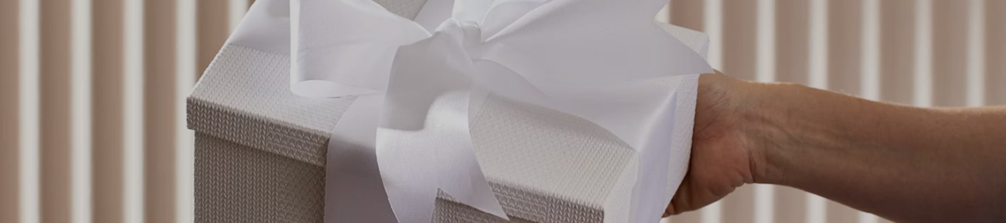 Gift Box (Desktop)